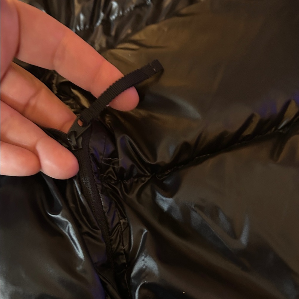 Athleta Women’s Black Glossy Puffer Jacket - Picture 7 of 16